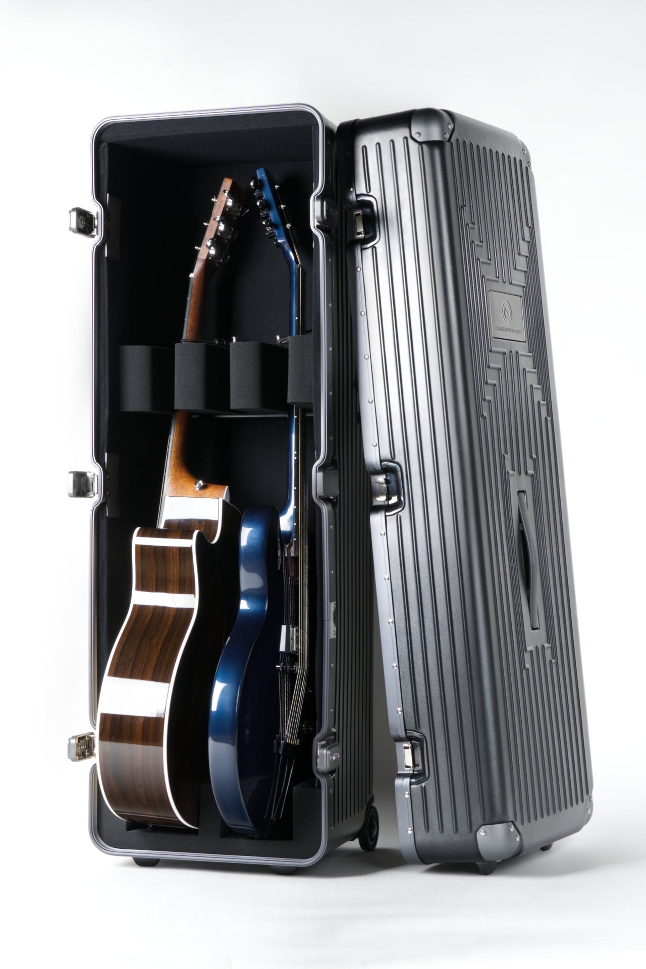 AGX - Double Acoustic / Triple Wide Body Electric Guitar Case - QUANTUM INDUSTRIESTravel CaseAGX