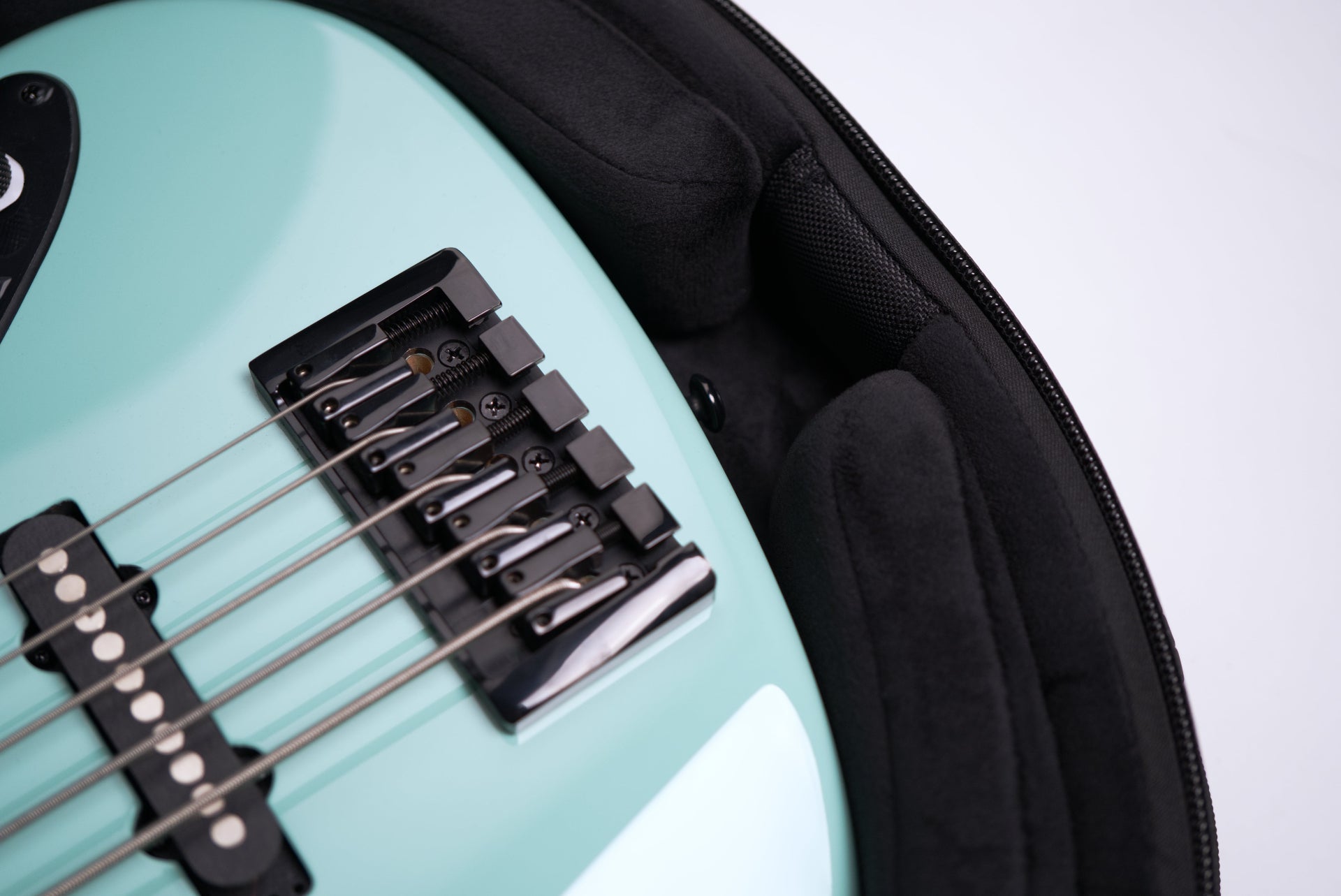 HACHIMAN - Bass Guitar Bag - QUANTUM INDUSTRIESGuitar BagB80KBGB