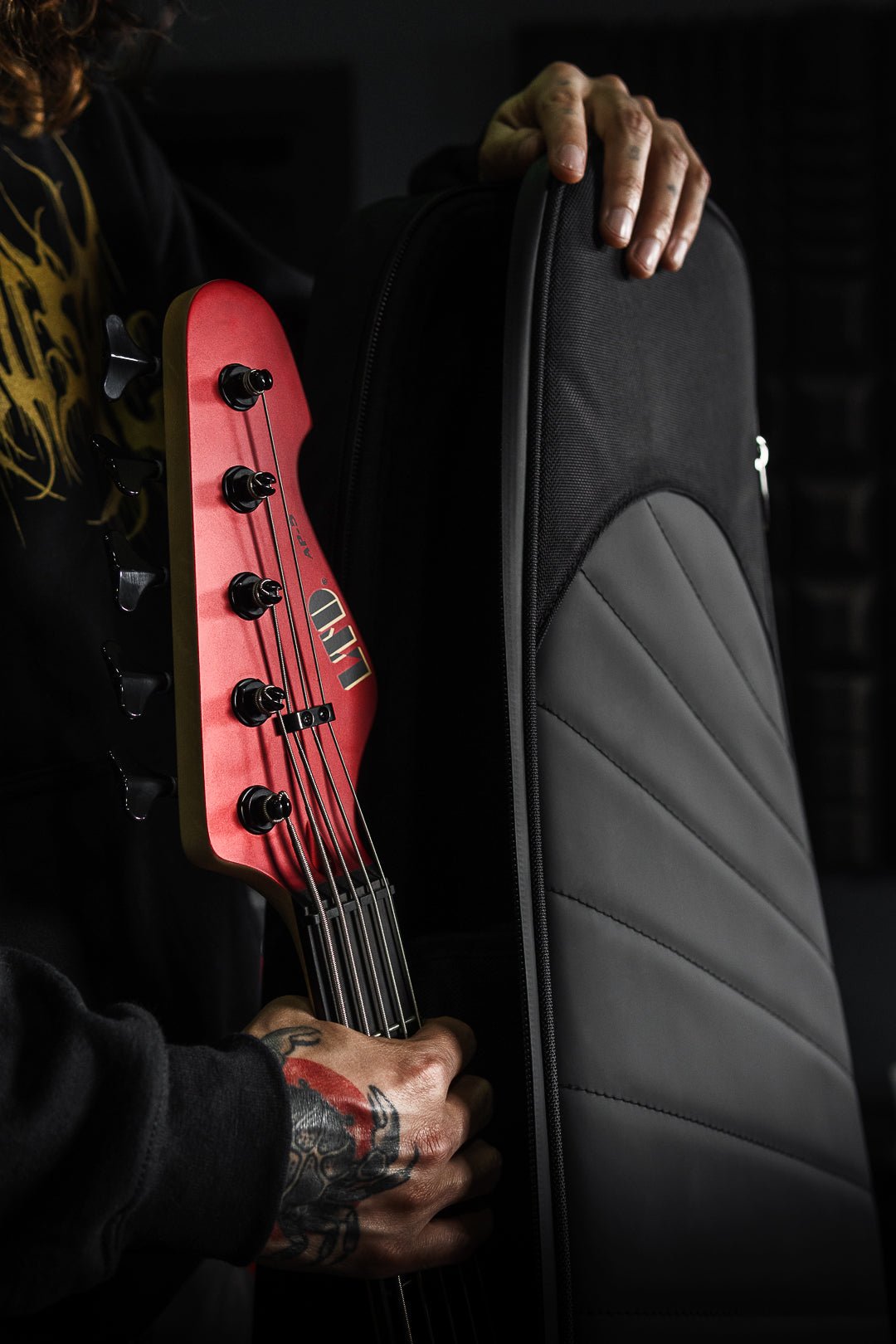 HACHIMAN - Bass Guitar Bag - QUANTUM INDUSTRIESGuitar BagB80KBGB