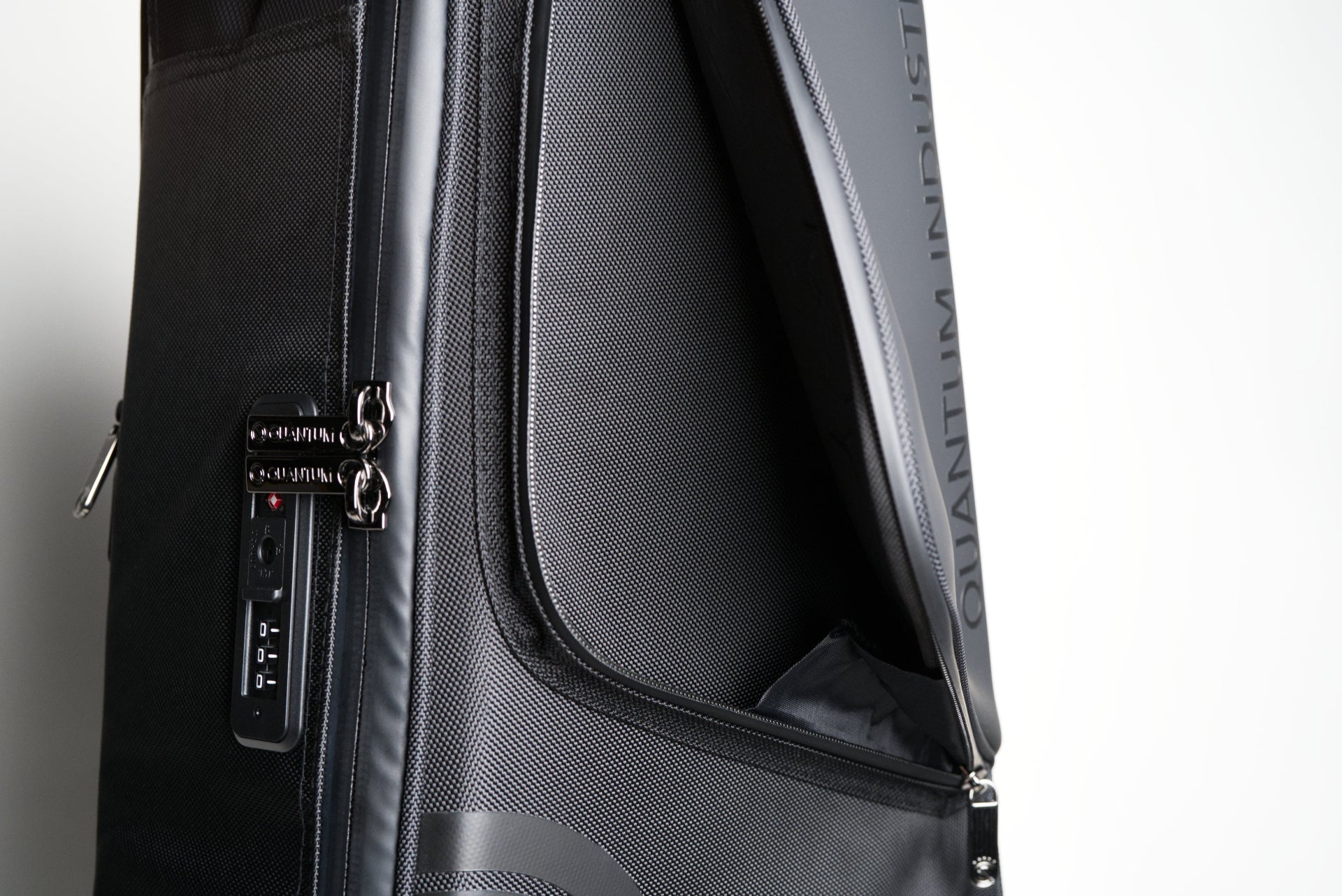 Q - SERIES - Bass Guitar Bag - QUANTUM INDUSTRIESGuitar BagQBS